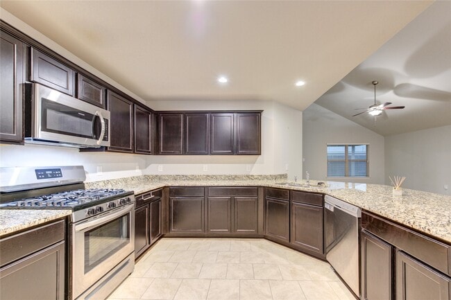 Building Photo - 23627 Eldarica Pine Ct