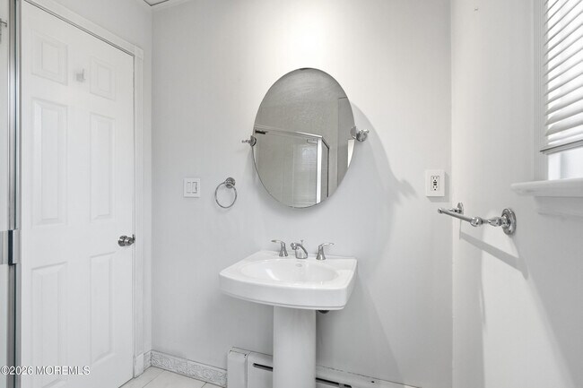 Building Photo - 294 Brighton Ave