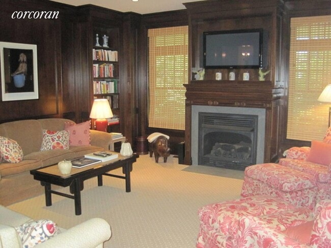 Building Photo - 97 Upper 7 Ponds Rd