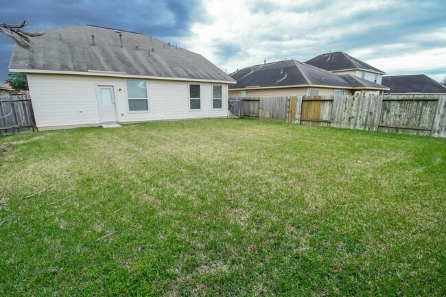 Building Photo - 823 Frontera Ct