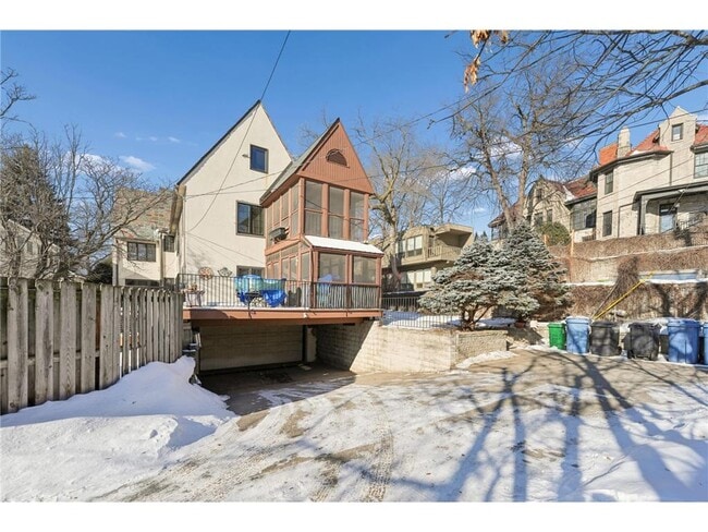 Building Photo - 1721 Humboldt Ave S