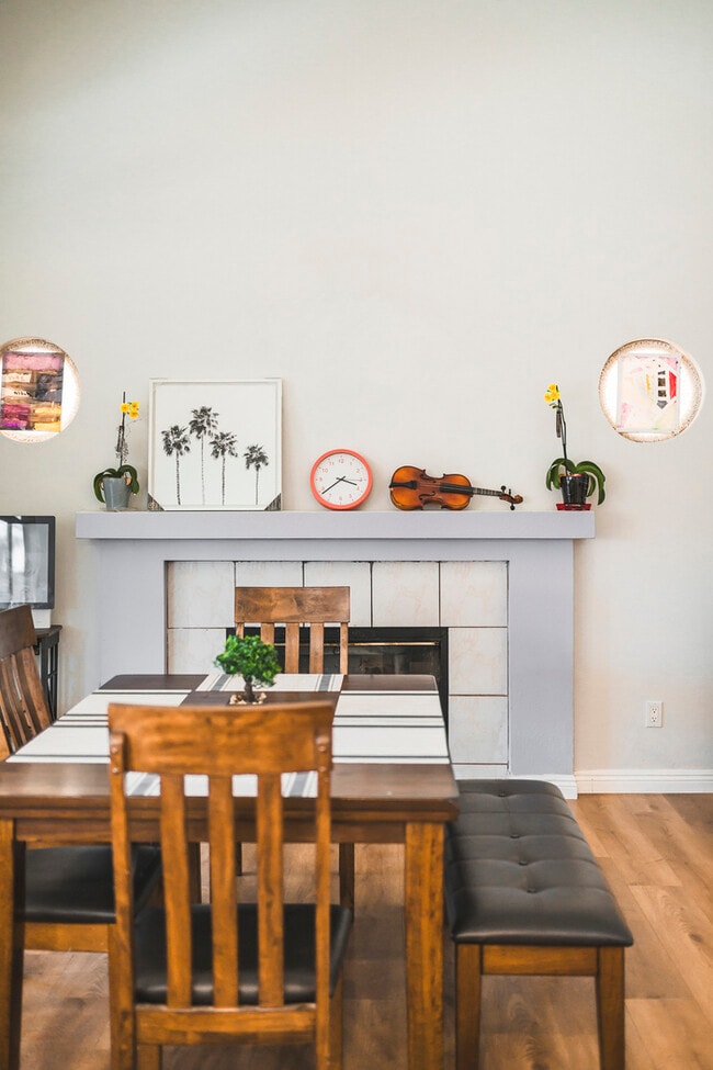 Building Photo - 1519 Walnut Ave