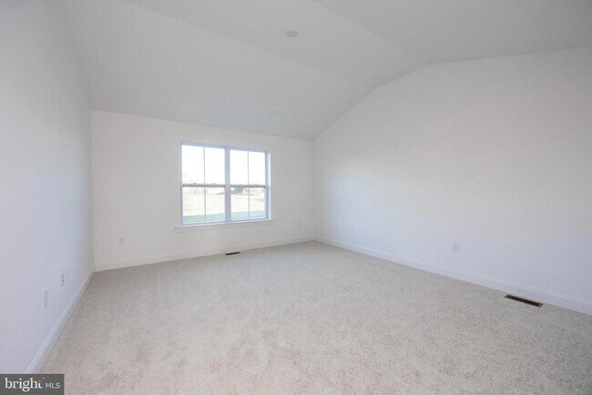 Building Photo - 28 Ironwood Dr