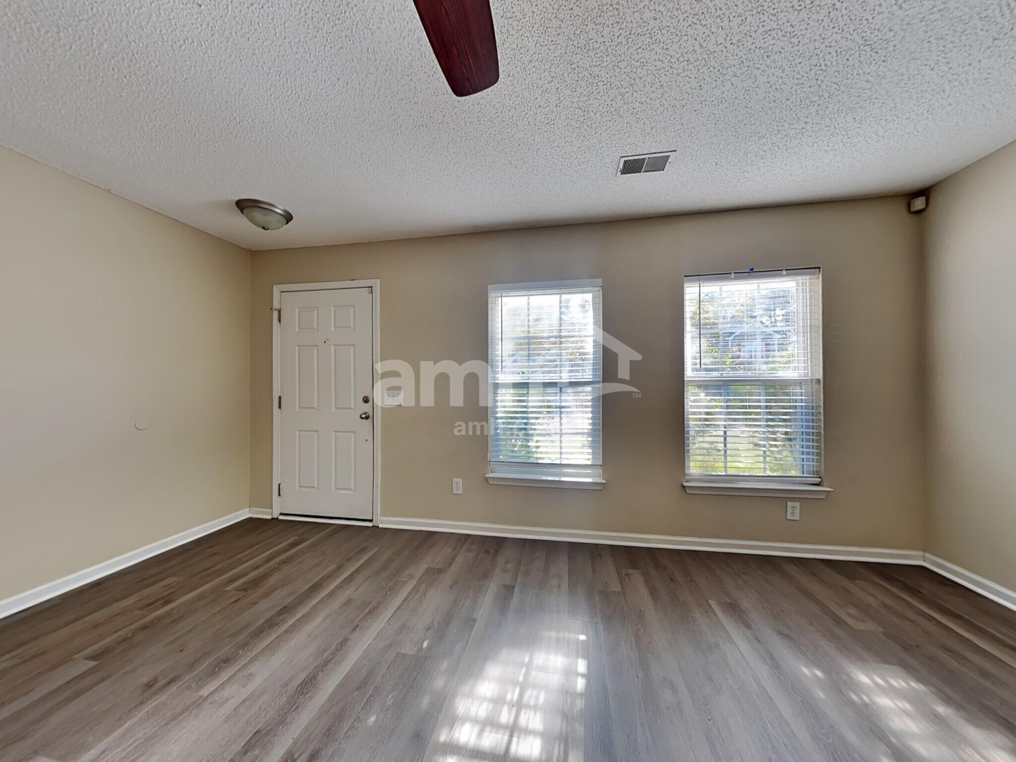 Building Photo - 161 Wildberry Ln