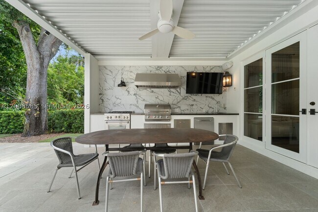Building Photo - 5851 SW 77th Terrace
