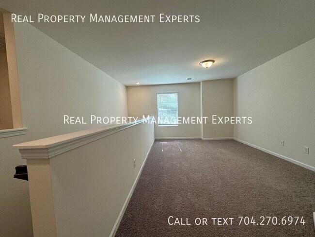 Building Photo - 3227 Selwyn Landing Dr