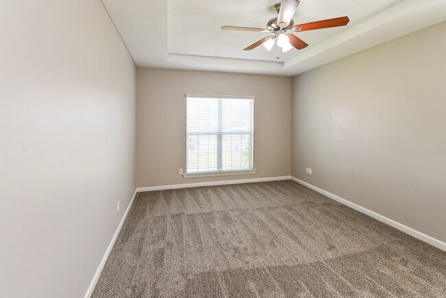 Building Photo - 4815 Half Moon Cove