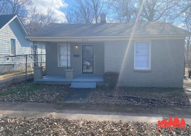 Building Photo - 2723 Supreme Ave