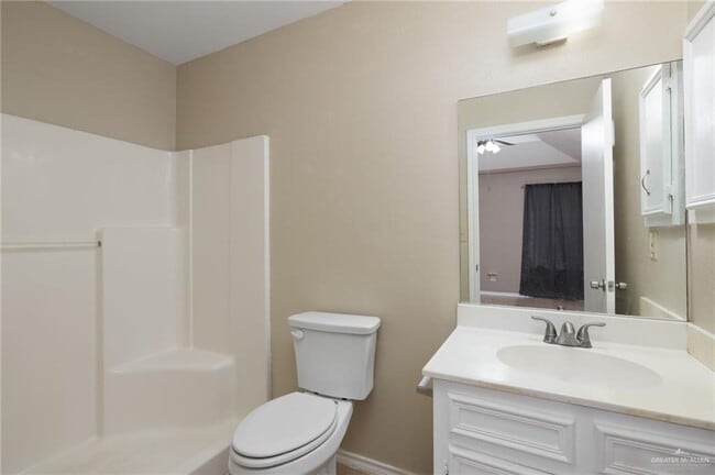 Building Photo - 3108 Kingsborough Ave