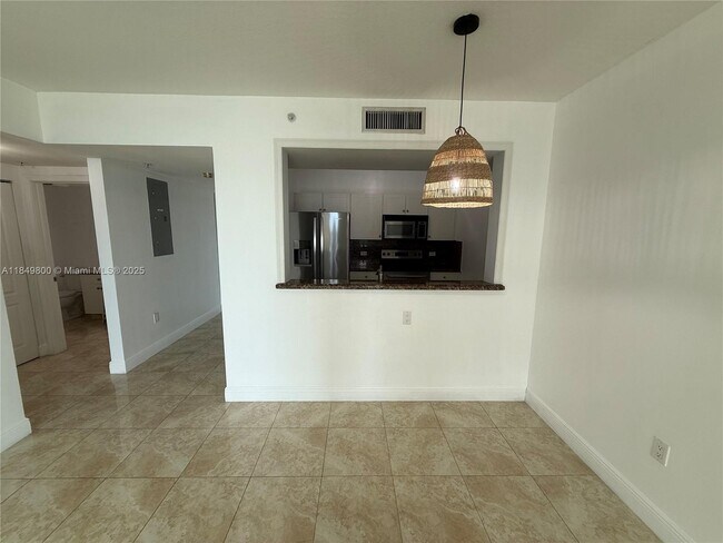 Building Photo - 117 NW 42nd Ave