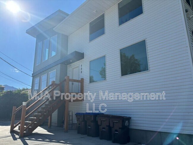 Building Photo - 500 East Fort Union Blvd