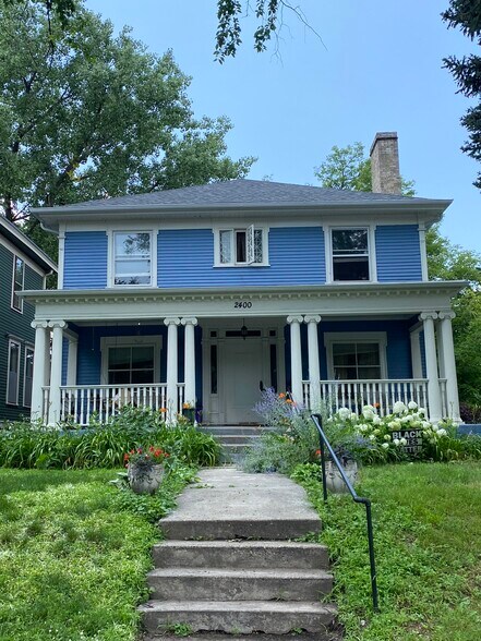 Primary Photo - 2400 Pleasant Avenue South