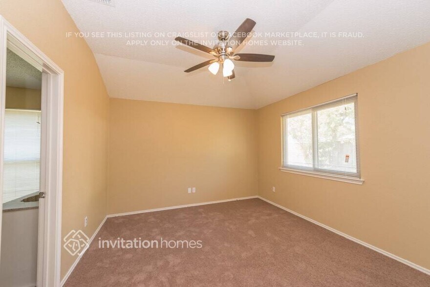 Building Photo - 2510 Rialto Way
