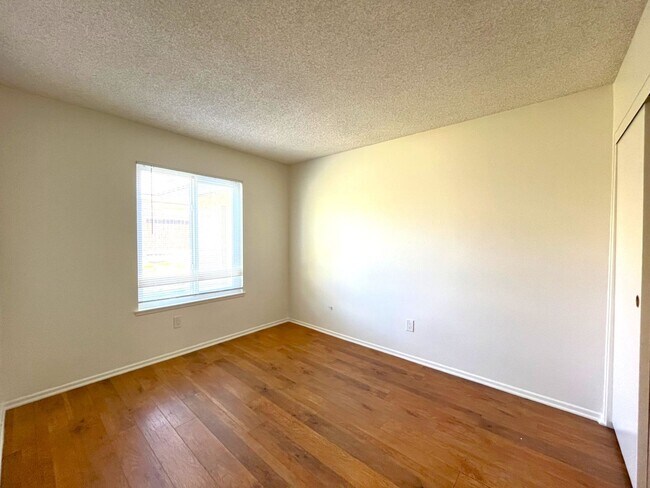 Building Photo - 2757 Aries Ln