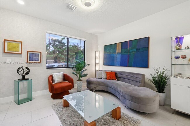 Building Photo - 8001 NW 41st St