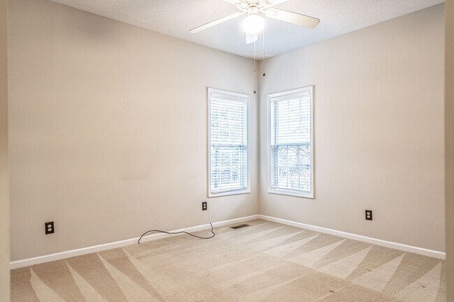 Building Photo - 1110 Devonshire Trail