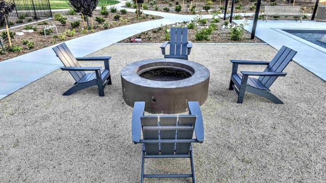 Building Photo - 28386 Via Solero