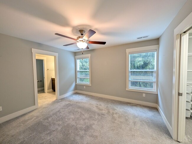 Building Photo - Long Term Rental -Oakley Area