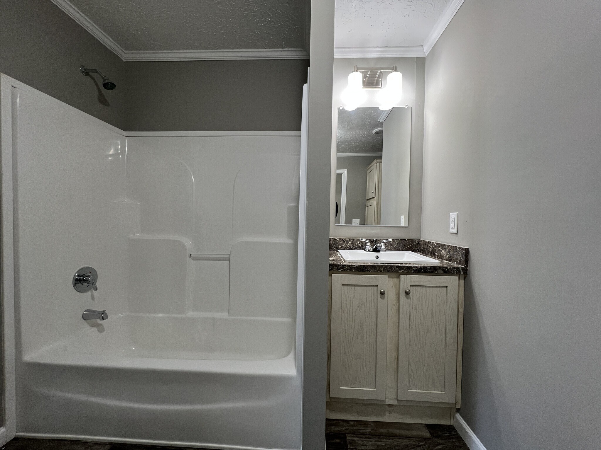 Building Photo - 53 Sugar Maple Dr