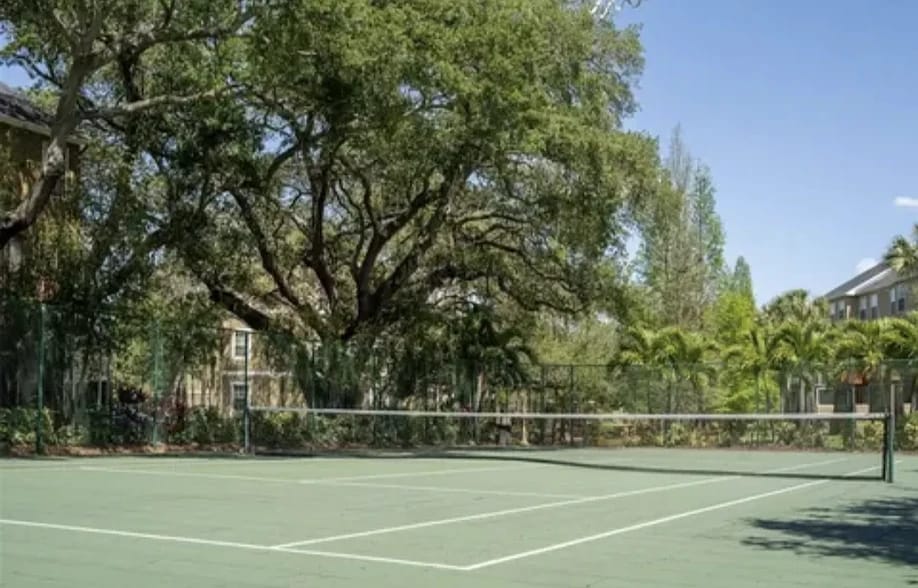 Building Photo - 3046 Pointeview Dr