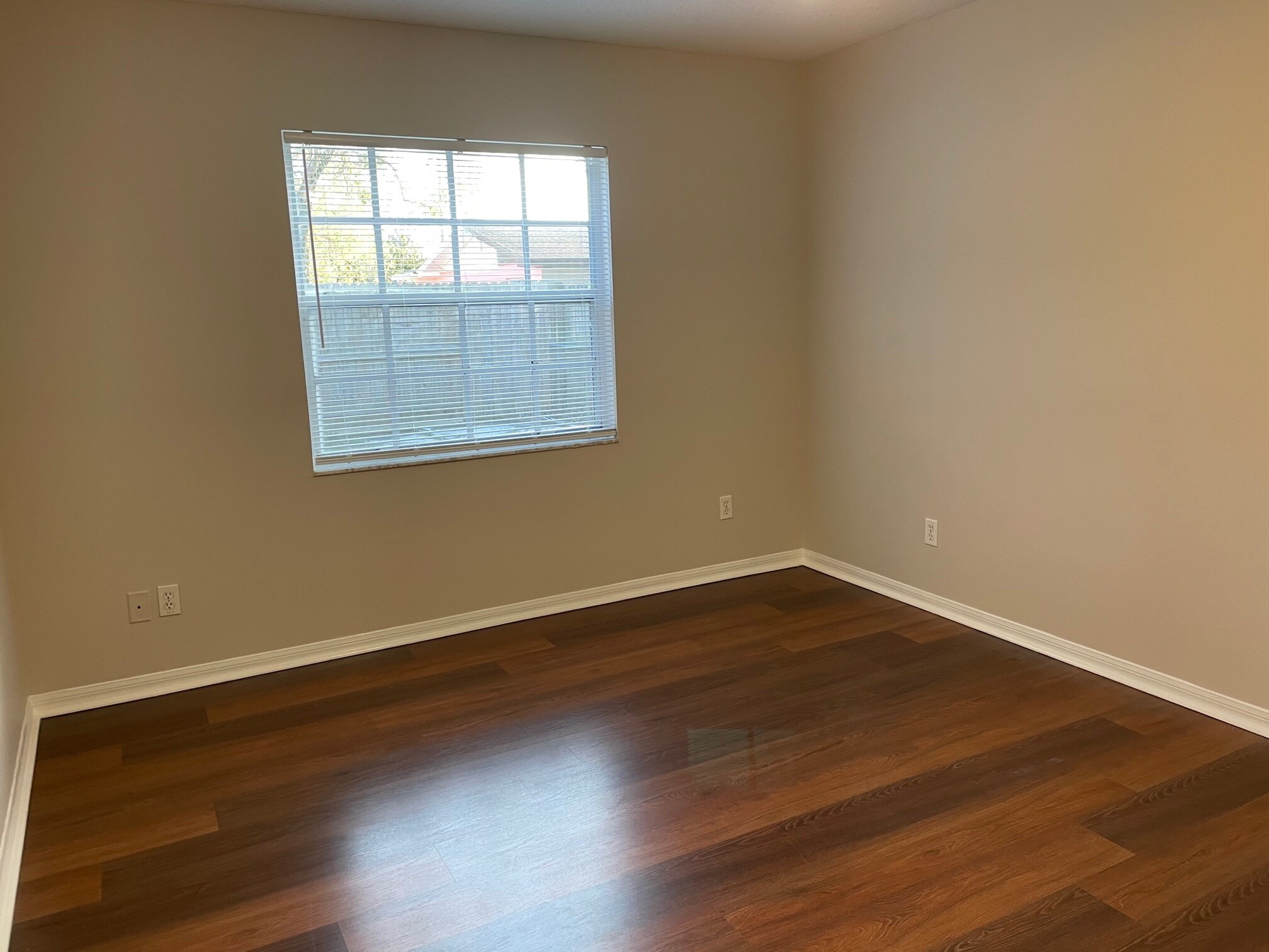 Building Photo - 3124 W Powhatan Ave