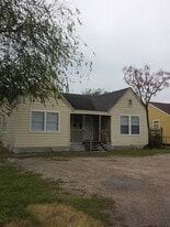 Building Photo - 3143 Magnolia, Unit b,