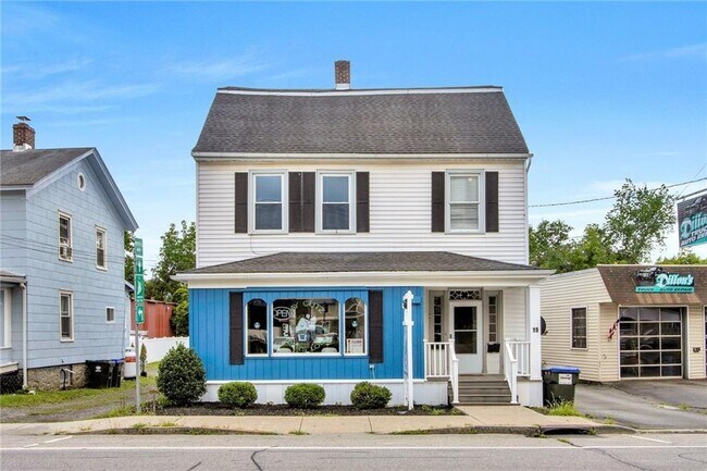 Primary Photo - 19 W Main St