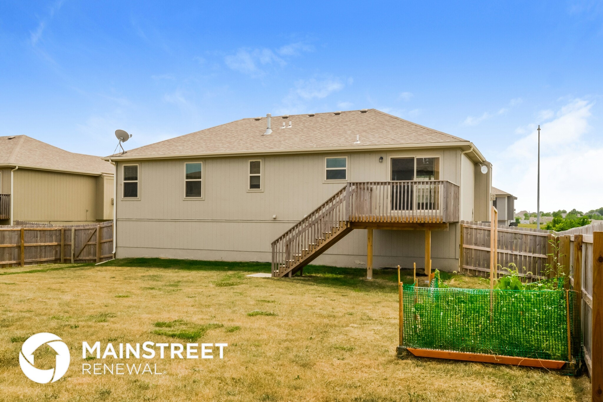 Building Photo - 1400 N 9th St E