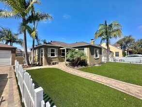 Building Photo - Meticulously Upgrade Single Family Home Po...