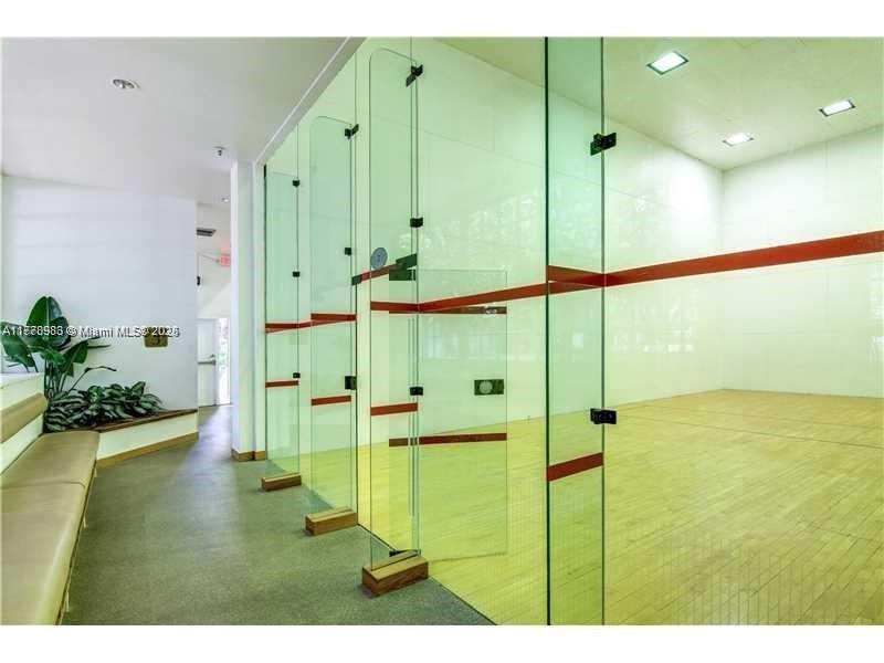 Building Photo - 4000 Towerside Ter