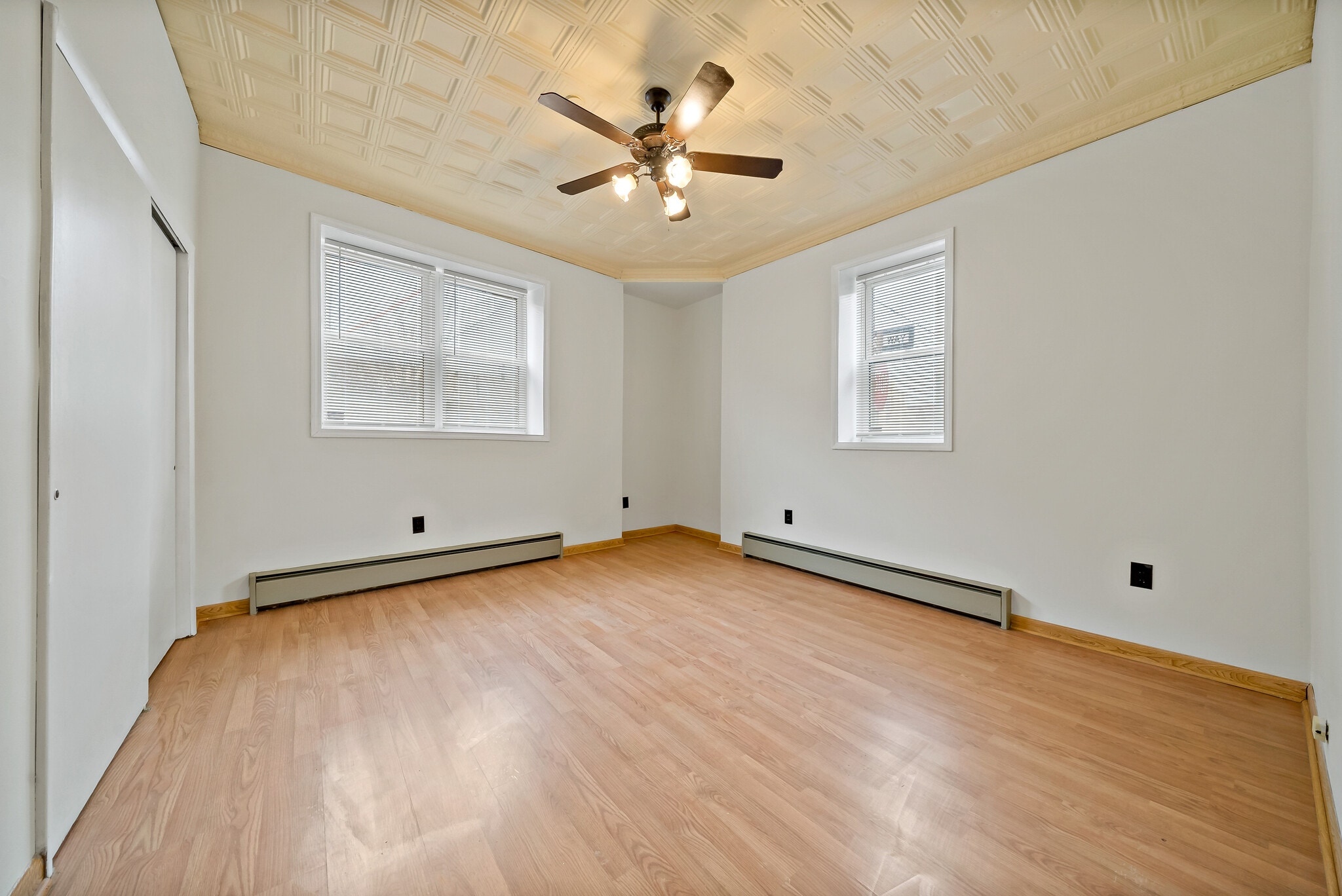 Building Photo - 1332 S 7th St