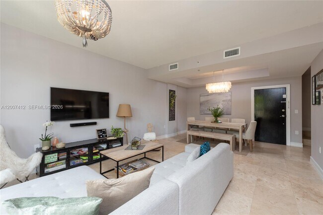 Building Photo - 1650 Galiano St