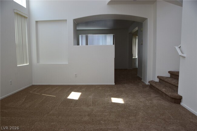 Building Photo - 9493 Grove Ridge Ave