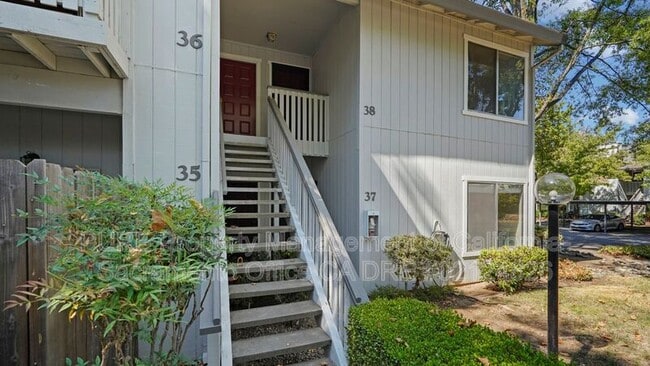 Building Photo - 4839 Vir Mar St