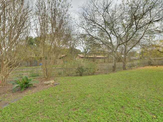 Unit #B - 6715 West Gate Blvd