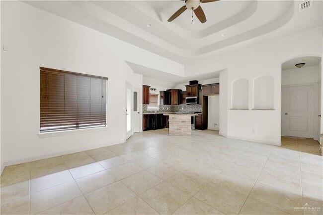 Building Photo - 20 N 42nd St