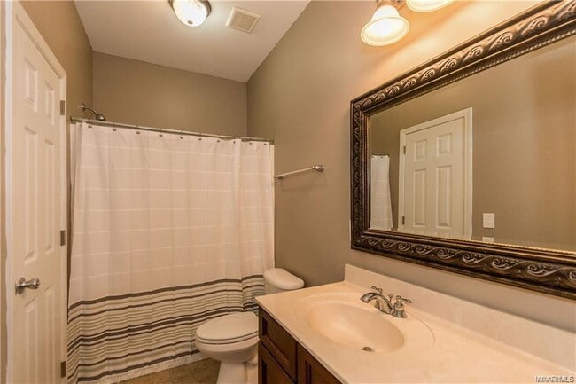 Building Photo - 9217 Springwood Ct