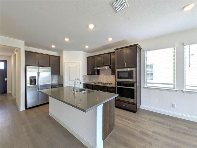 Building Photo - 1405 Zapateado Wy