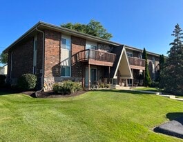 Building Photo - Alpine Meadows