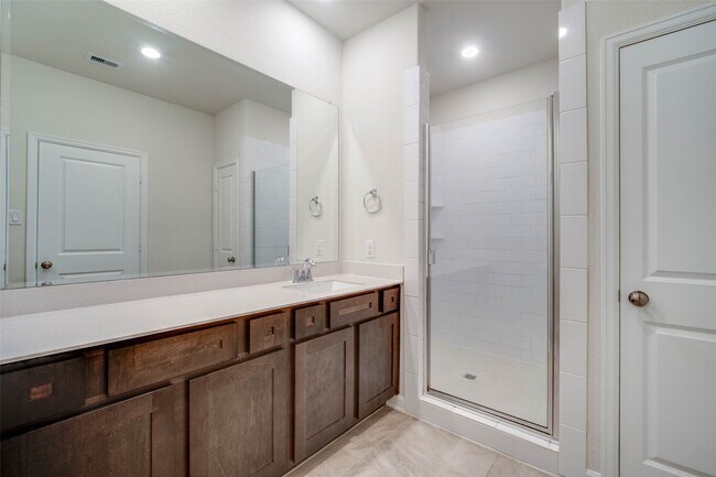 Building Photo - 22746 Sutherland Bend Ln