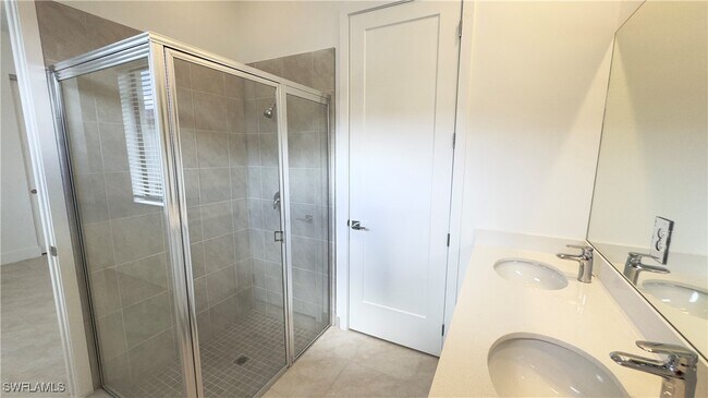 Building Photo - 5097 Panella Ave