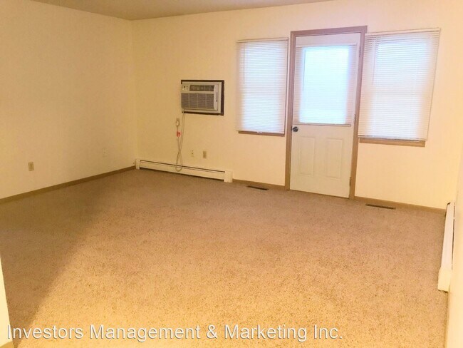 Building Photo - 2105 5th St NW