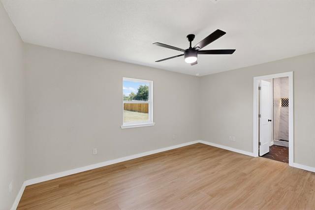 Building Photo - 208 Ponderosa Ln