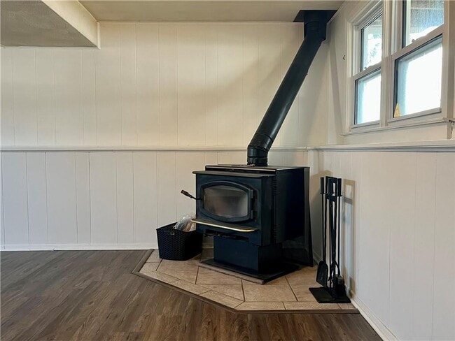 Building Photo - 35 Namquid Dr