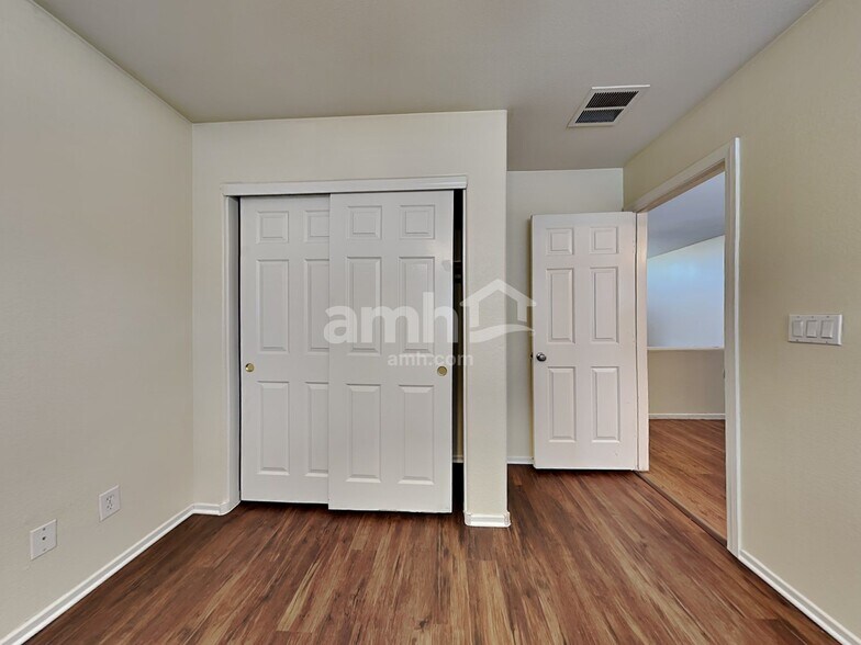 Building Photo - 5828 Michael Dean St