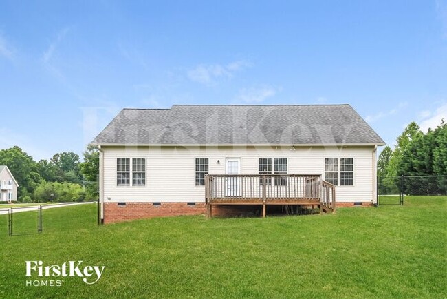 Building Photo - 127 Scottsdale Ln