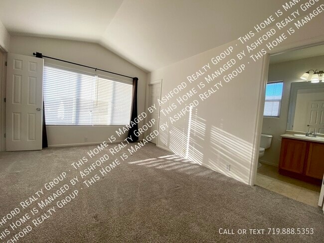 Building Photo - 6530 Fowler Dr