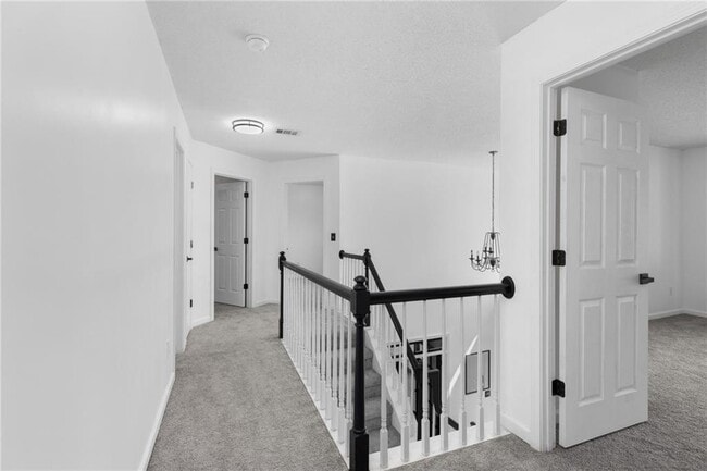 Building Photo - 1612 Branch Creek Cove