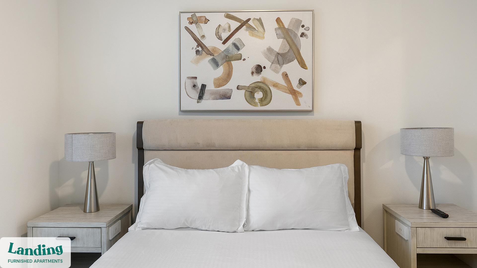 Building Photo - 650 E Sycamore St