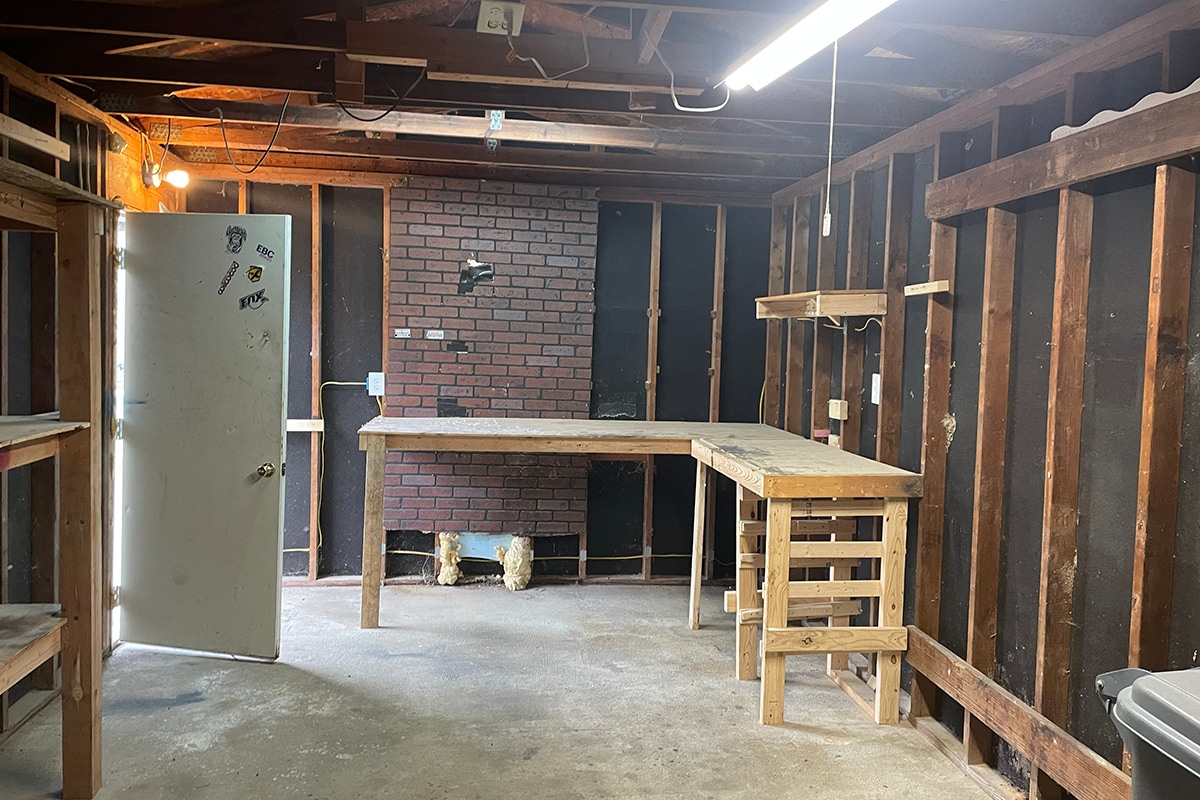 Building Photo - 106 N Long St